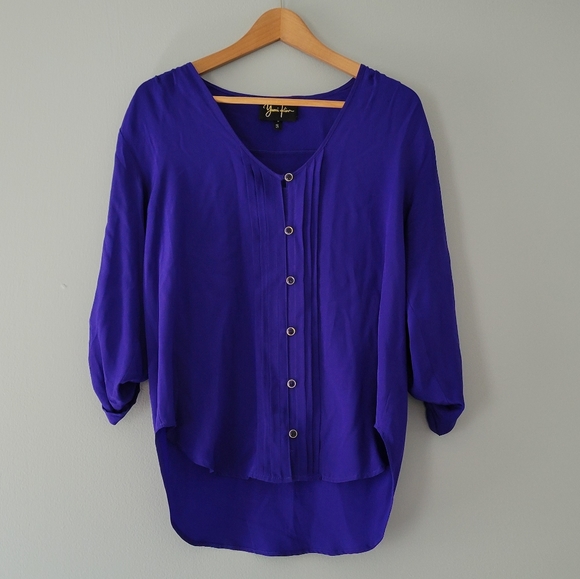 Anthropologie Tops - Anthropologie Yumi Kim 100% silk blue roll tab sleeve button down pleated top S
